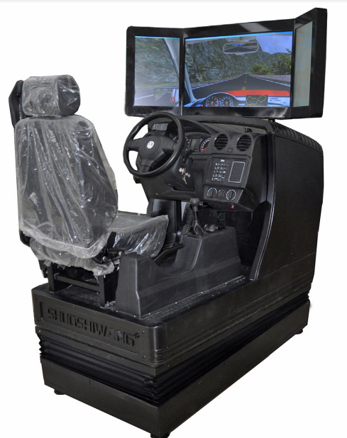 動(dòng)感汽車(chē)駕駛模擬器