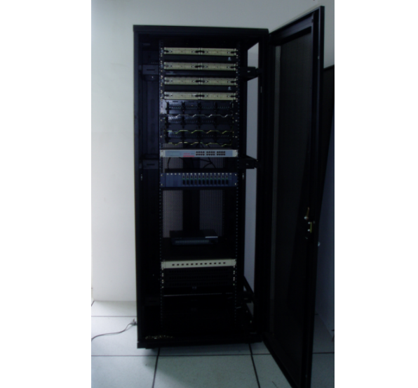 樓層設備間與通信鏈路裝置