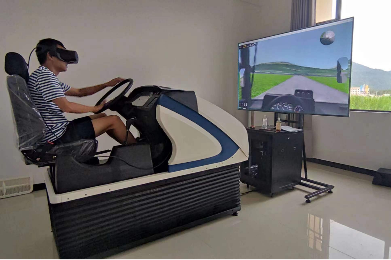 VR動(dòng)感汽車(chē)駕駛模擬系統